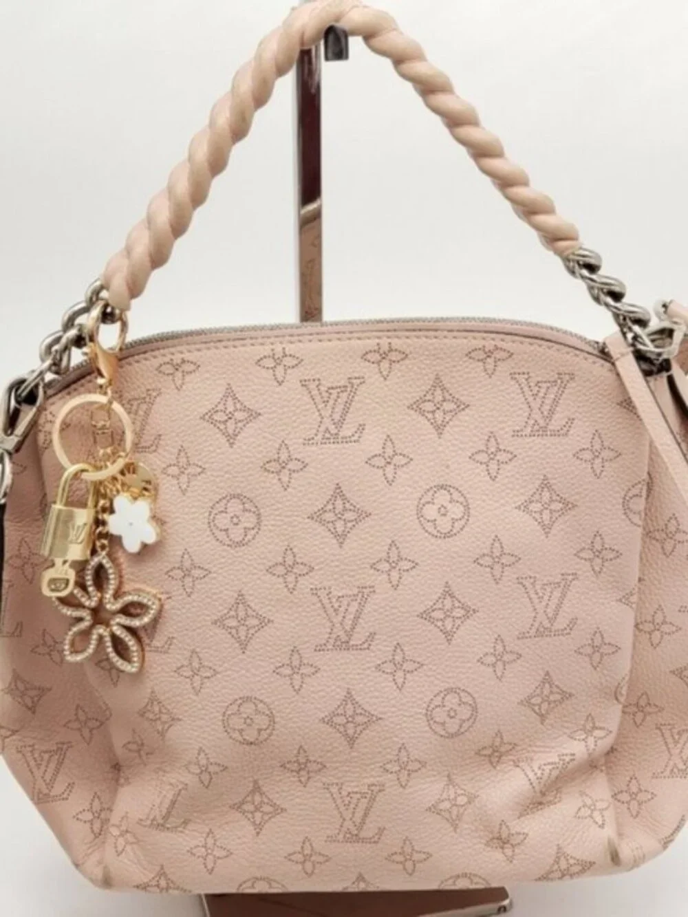 Authentic Louis Vuitton Gold Lock & Key 🔑 Bag Charm w/ Unbranded Clover Charm